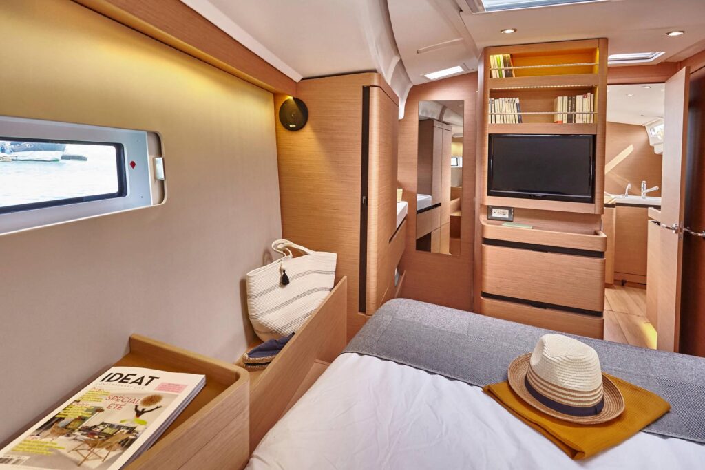 Jeanneau Sun Odyssey 490 (2)