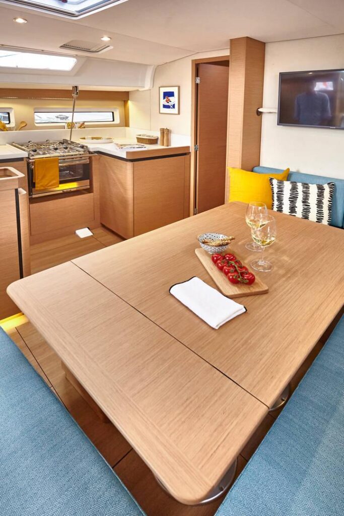 Jeanneau Sun Odyssey 490 (6)